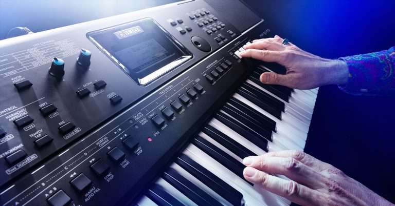 Top 10 Best Electronic Keyboards 2024